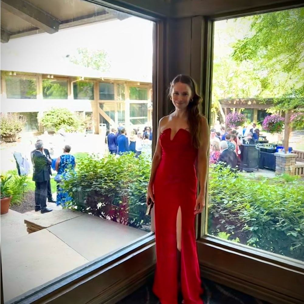 Elegant Red Strapless Gown